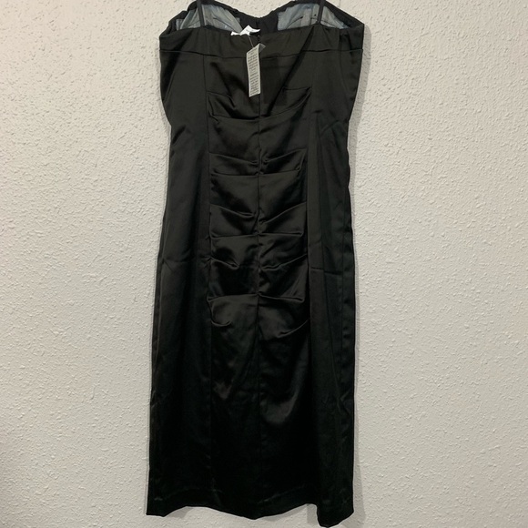 Cache NWT Black Satin Strapless Satin Dress size 6 - Picture 3 of 6